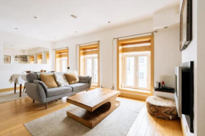 Stunning 3 Bedroom House in Dublin With Courtyard